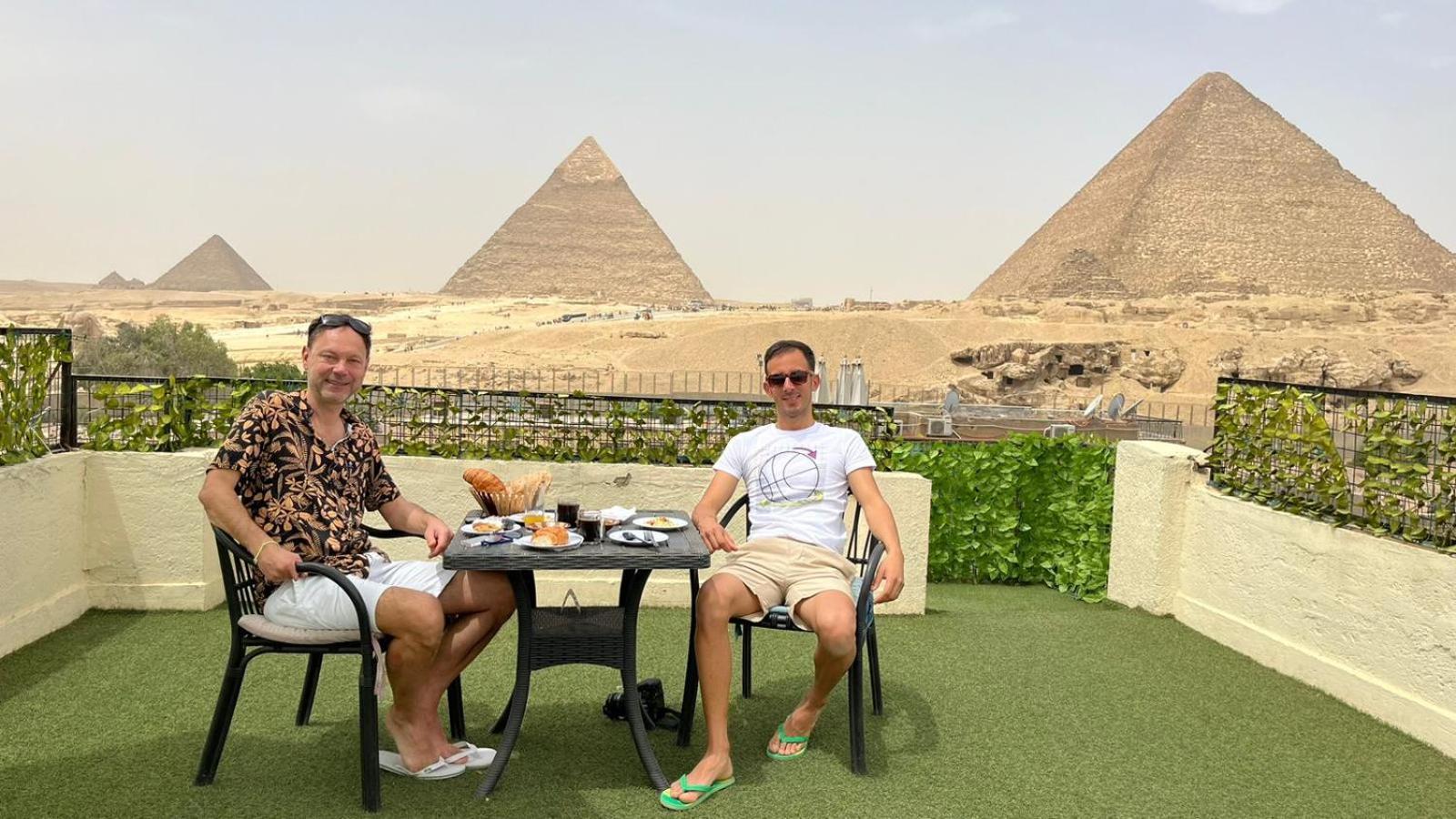 Solima Pyramids Inn Kafret el-Gabal Buitenkant foto
